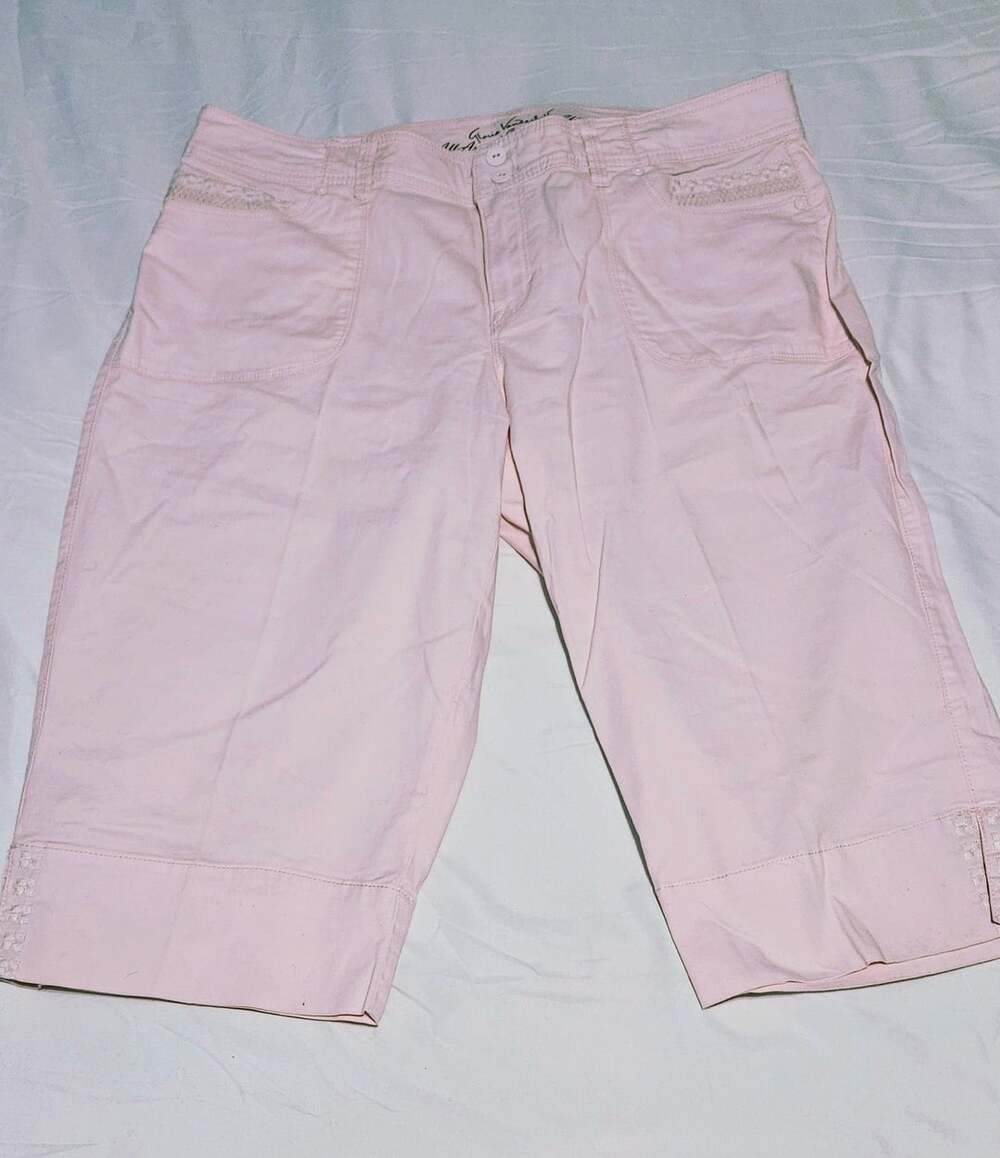 Gloria Vanderbilt All-Around Slimming Effect Skimmer Capri Pants Pink Size 14P